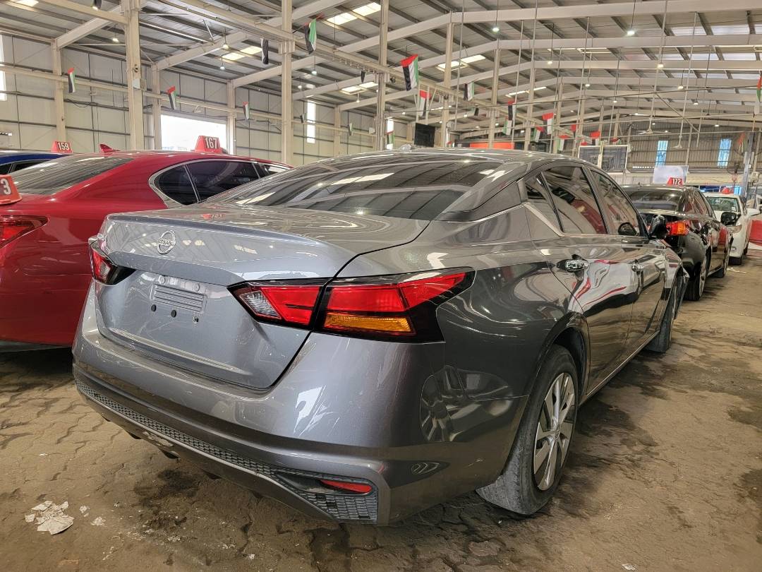 2020 NISSAN ALTIMA — 89624 Miles — Lot 45687844 — Main - Marhaba Auctions Used Cars - Image 3