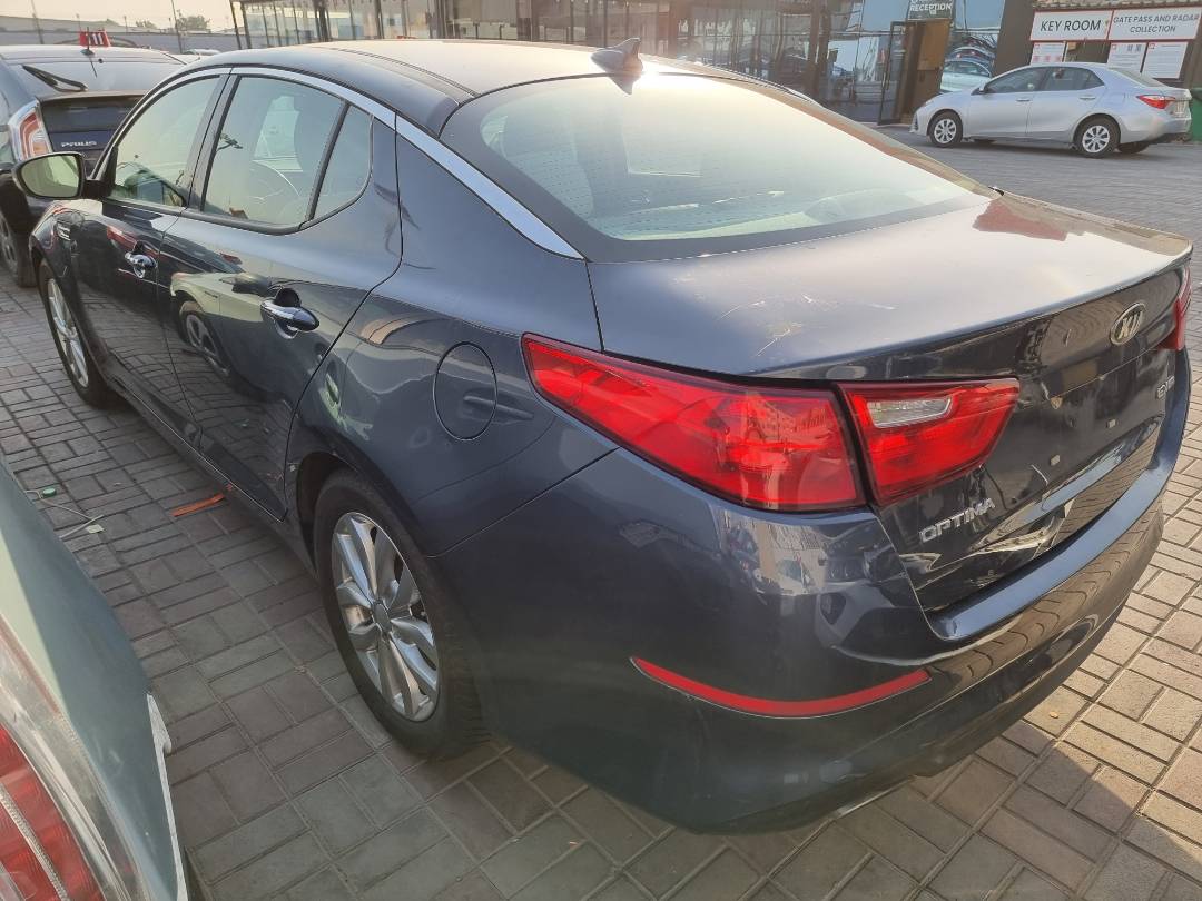 2015 KIA OPTIMA — 171368 Miles — Lot 124578 — Ind. 12 - Marhaba Auctions Used Cars - Image 4