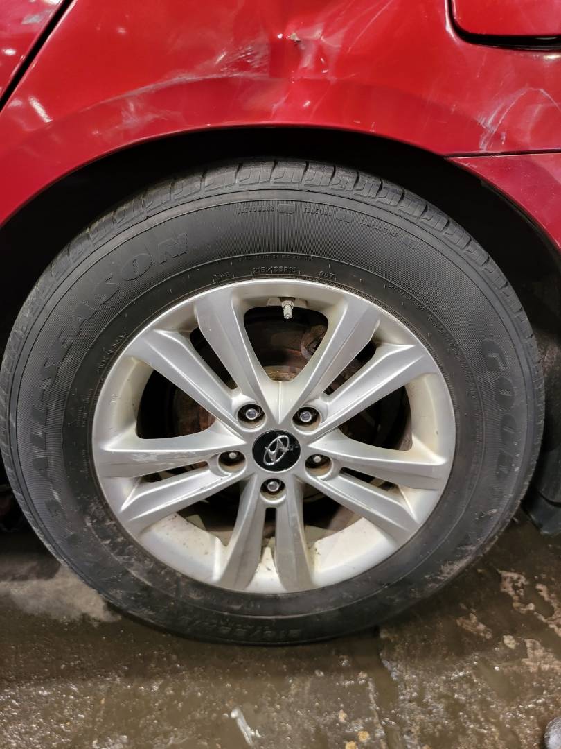 2012 HYUNDAI SONATA — 124045 Miles — Lot 469293 — Main - Marhaba Auctions Used Cars - Image 9