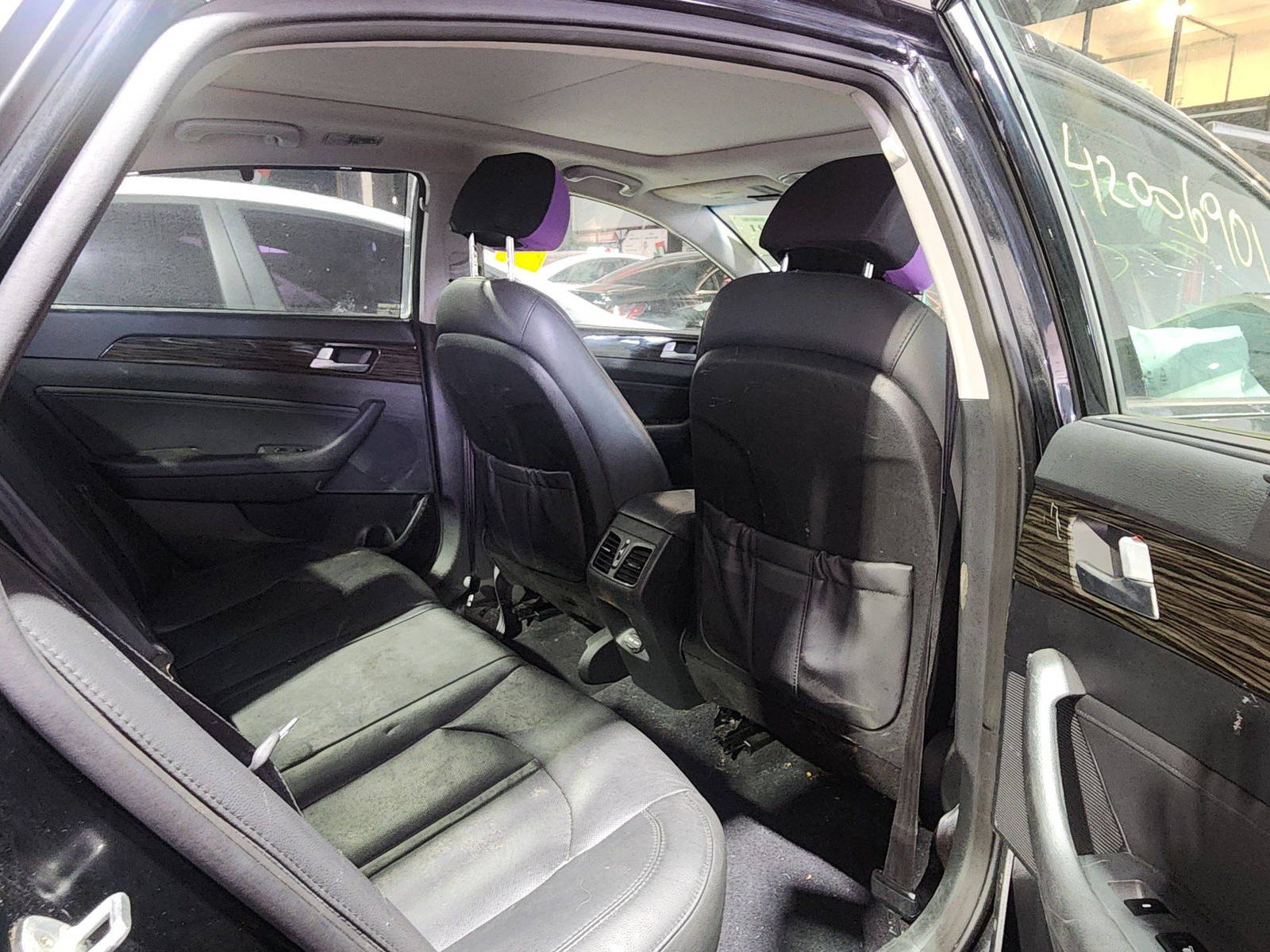 2015 HYUNDAI SONATA — 146436 Miles — Lot 42006901 — Al Quoz - Marhaba Auctions Used Cars - Image 7