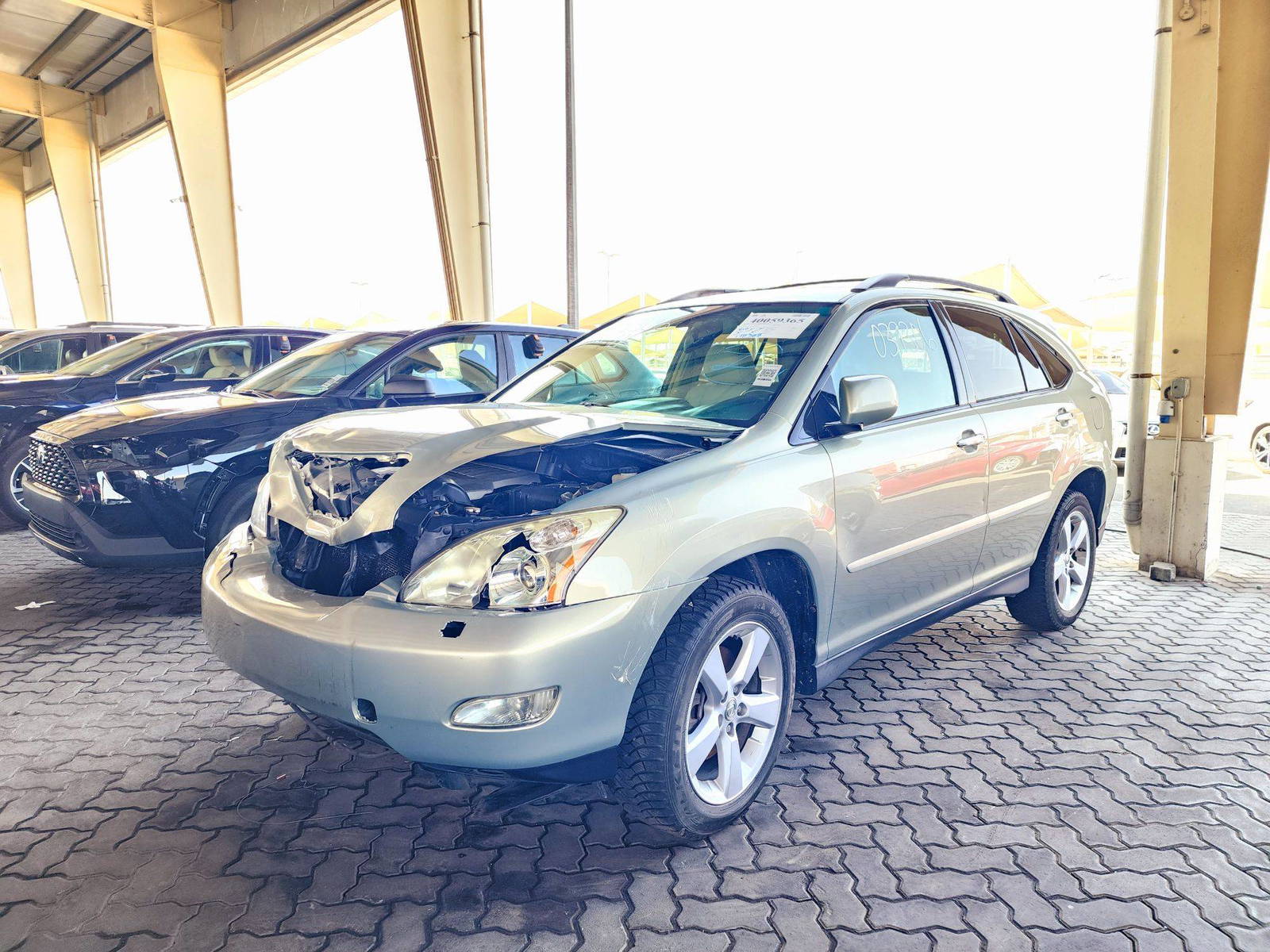 2008 LEXUS RX 350 — 178388 Miles — Lot 40059365 — Souq - Marhaba Auctions Used Cars - Image 4