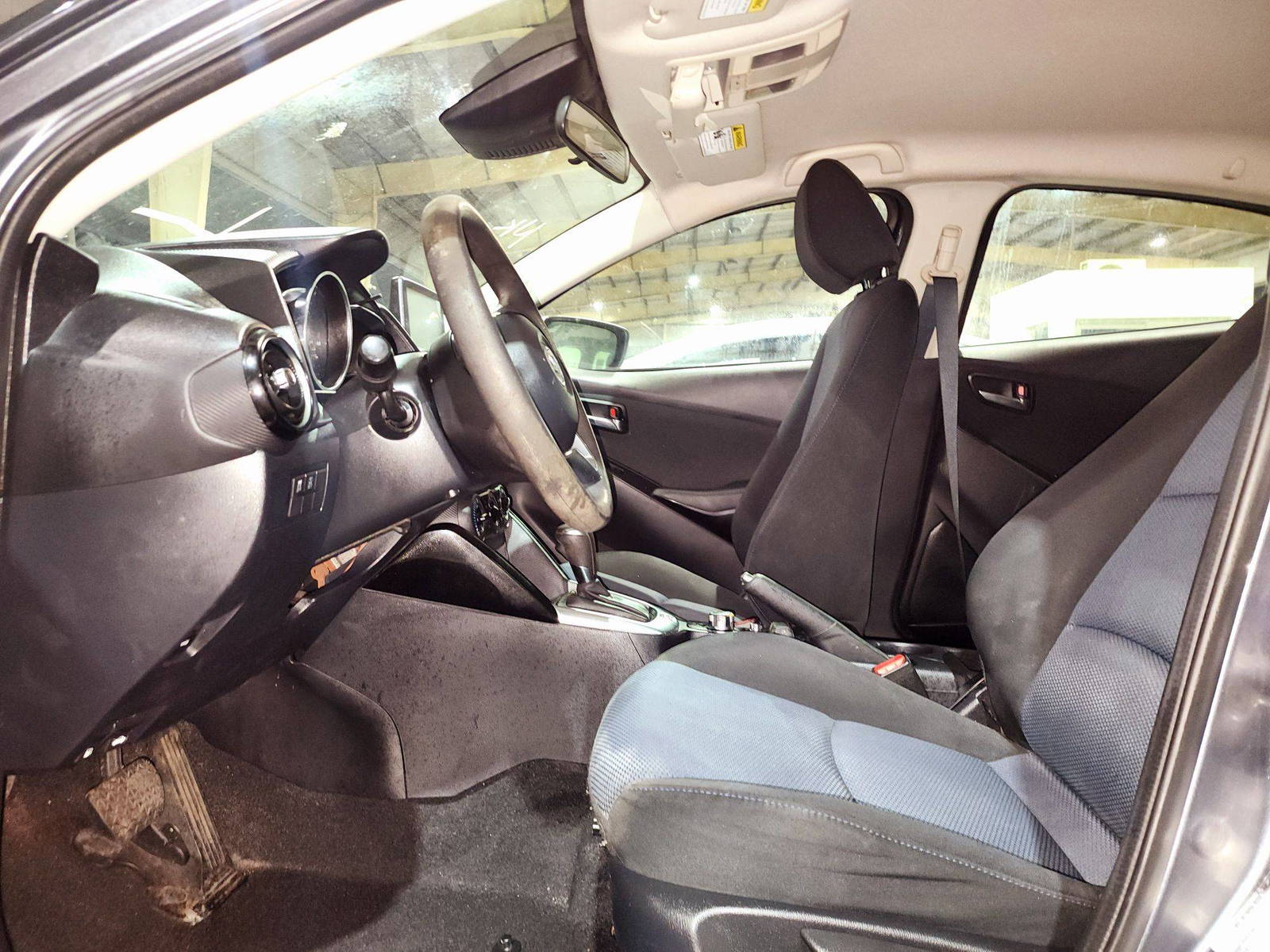 2017 TOYOTA YARIS — 155387 Miles — Lot 3396110 — Souq - Marhaba Auctions Used Cars - Image 8