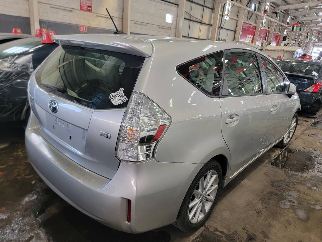 2014 TOYOTA PRIUS — 159058 Miles — Lot 65450203 - Marhaba Auctions Used Cars - Image 4