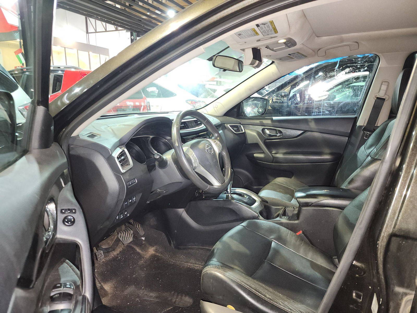 2014 NISSAN ROGUE — 204010 Miles — Lot 853020 — Al Quoz - Marhaba Auctions Used Cars - Image 9