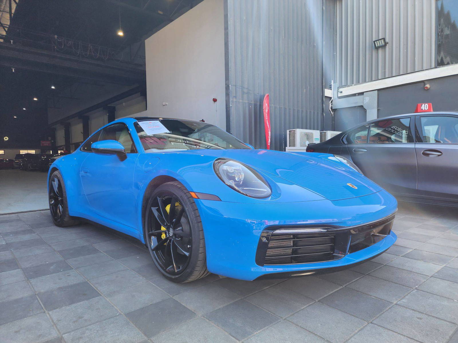 2022 PORSCHE CARRERA — 13053 KM — Lot 206557 — Al Quoz - Marhaba Auctions Used Cars - Image 3