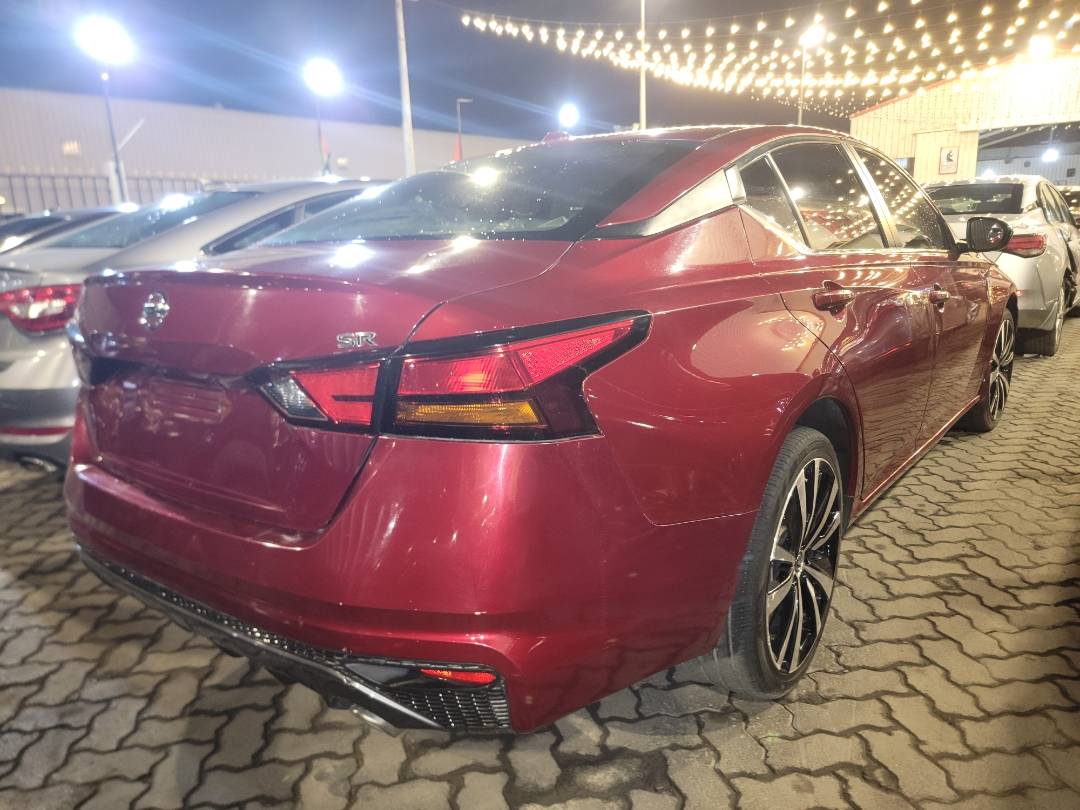 2019 NISSAN ALTIMA — 57947 KM — Lot C185173 - Marhaba Auctions Used Cars - Image 4