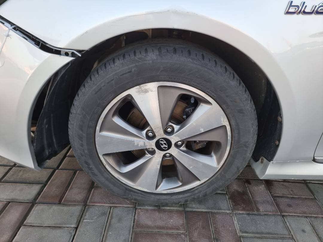 2012 HYUNDAI SONATA — 62520 KM — Lot 124578 — Souq - Marhaba Auctions Used Cars - Image 11