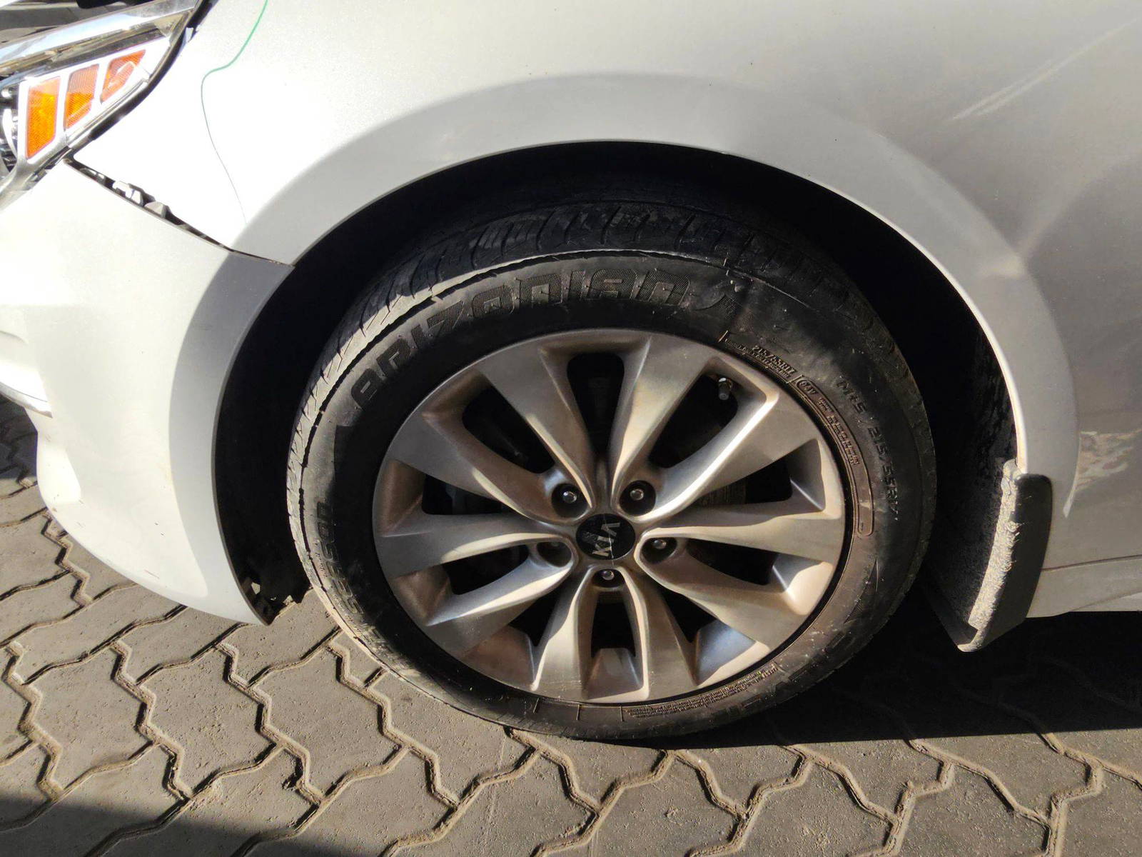 2016 KIA OPTIMA — 142176 Miles — Lot 90640025 — Souq - Marhaba Auctions Used Cars - Image 11