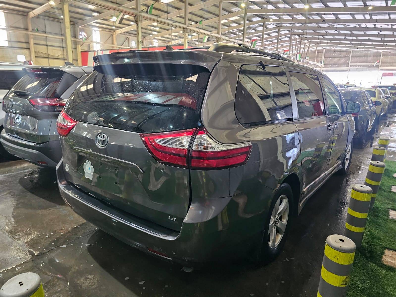 TOYOTA SIENNA 2018 - Marhaba Auction Used Cars - Image 5