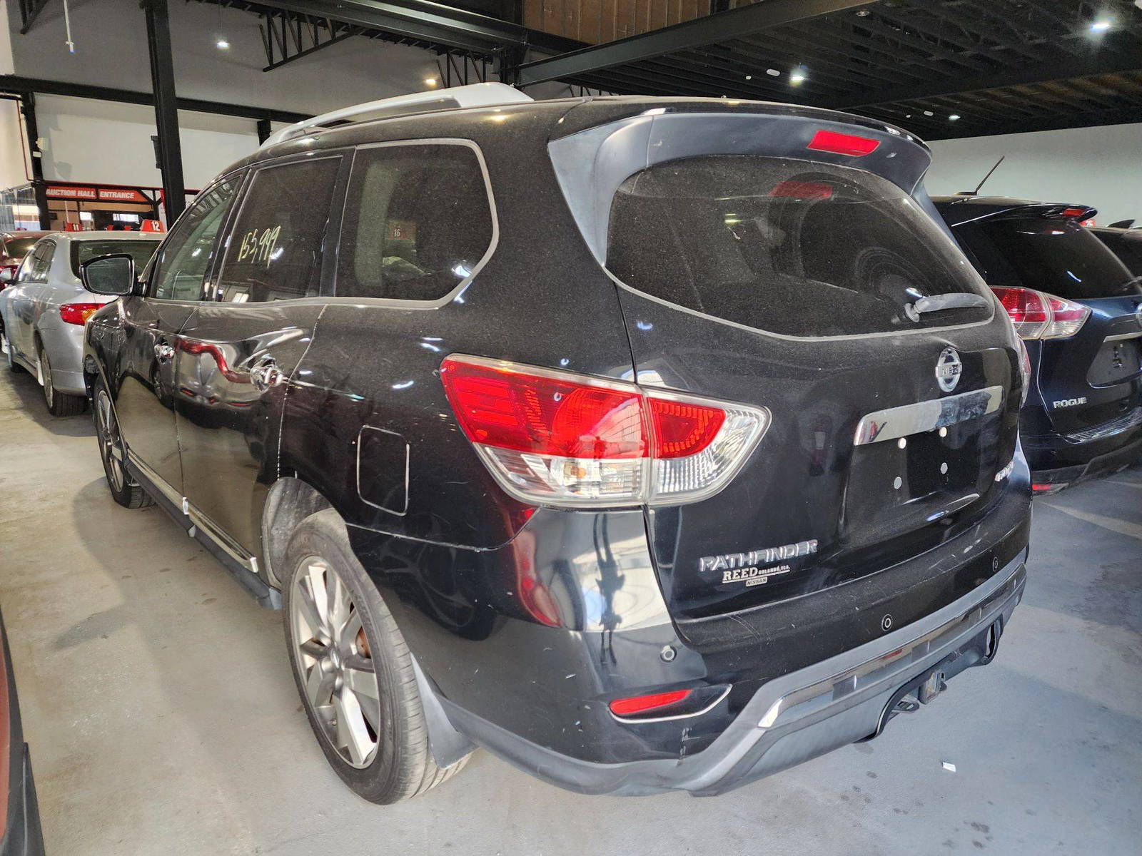 2014 NISSAN PATHFINDER — 155949 Miles — Lot 57563384 — Al Quoz - Marhaba Auctions Used Cars - Image 3