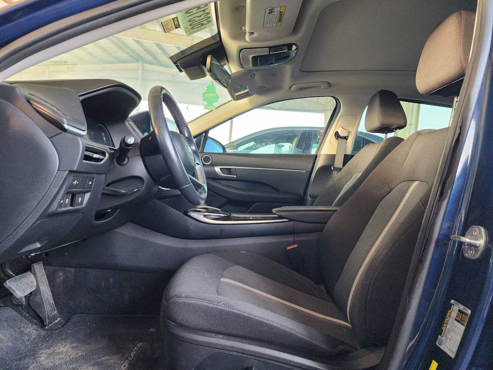 2021 HYUNDAI SONATA — 32629 Miles — Lot H128311 — Souq - Marhaba Auctions Used Cars - Image 9