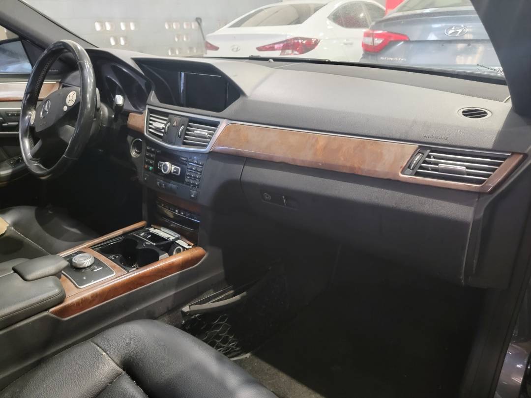 2012 MERCEDES BENZ E 350 — 151979 Miles — Lot 67258963 - Marhaba Auctions Used Cars - Image 6