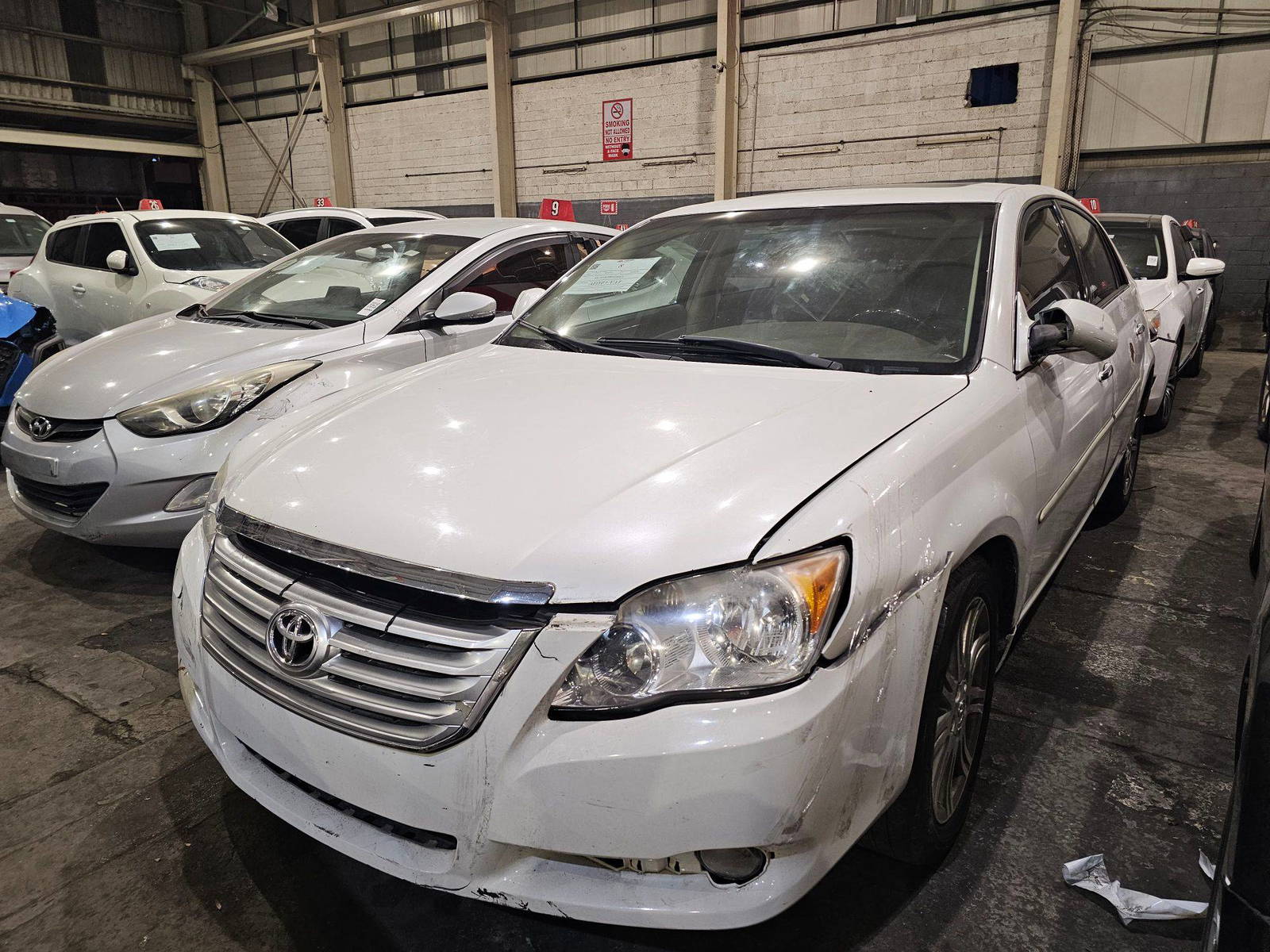 2010 TOYOTA AVALON — 132458 Miles — Lot 5AU365618 — Main - Marhaba Auctions Used Cars - Image 4