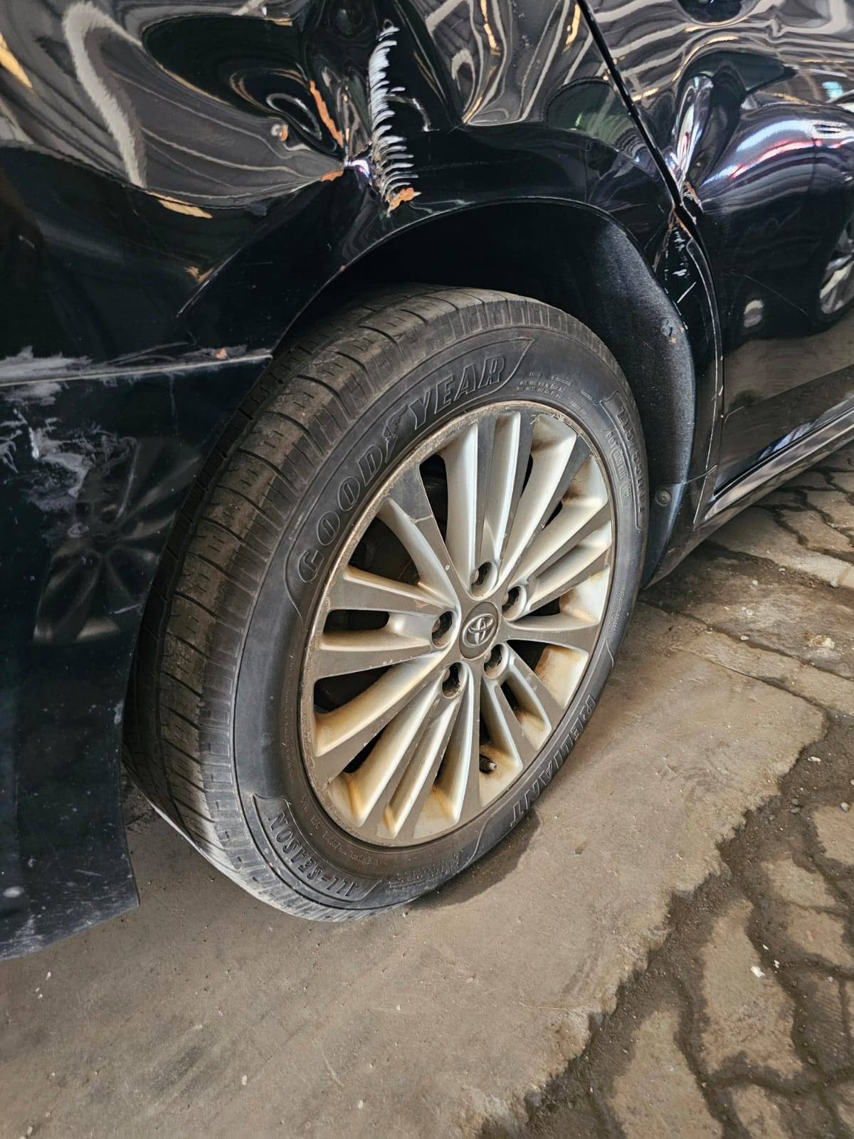 2014 TOYOTA AVALON — 276018 Miles — Lot EU027742 — Main - Marhaba Auctions Used Cars - Image 6