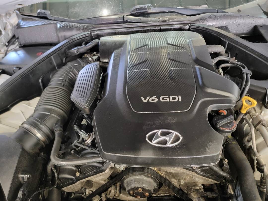 2015 HYUNDAI GENESIS — 99072 Miles — Lot 38122751 - Marhaba Auctions Used Cars - Image 11