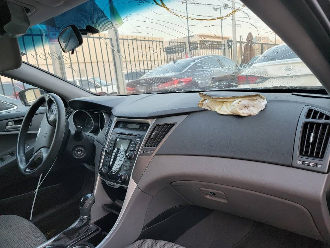 2011 HYUNDAI SONATA — 165952 Miles — Lot 79135933 - Marhaba Auctions Used Cars - Image 5