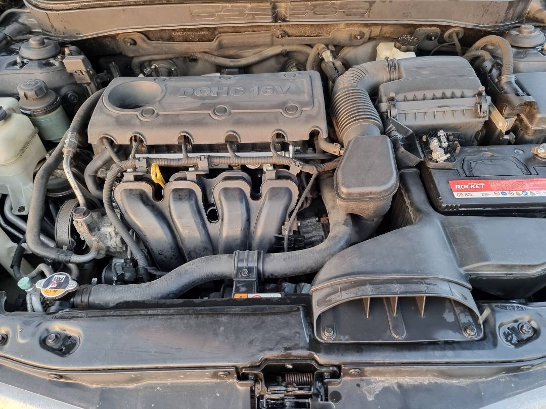 HYUNDAI SONATA 2010 - Marhaba Auction Used Cars - Image 12