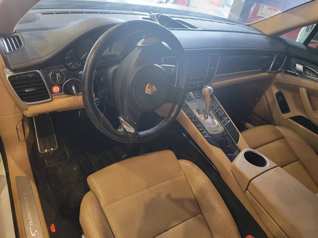 2015 PORSCHE PANAMERA S — 75915 Miles — Lot 87437284 — Main - Marhaba Auctions Used Cars - Image 5