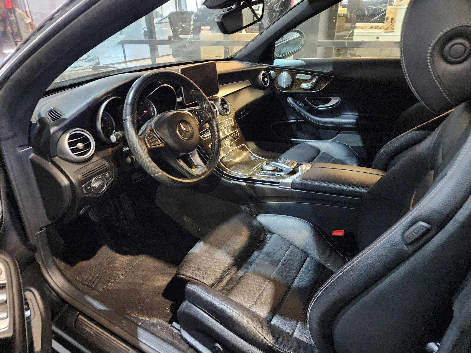 2018 MERCEDES BENZ C300 — 66004 Miles — Lot 39250742 — Souq - Marhaba Auctions Used Cars - Image 6