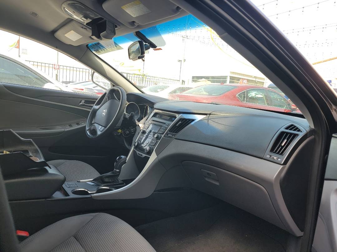 2013 HYUNDAI SONATA — 171404 Miles — Lot 39977304 - Marhaba Auctions Used Cars - Image 6