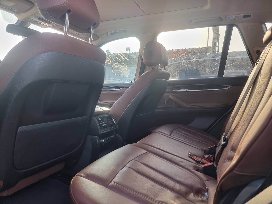 2015 BMW X5 SDRIVE35I — 157872 Miles — Lot 64110 — Souq - Marhaba Auctions Used Cars - Image 7