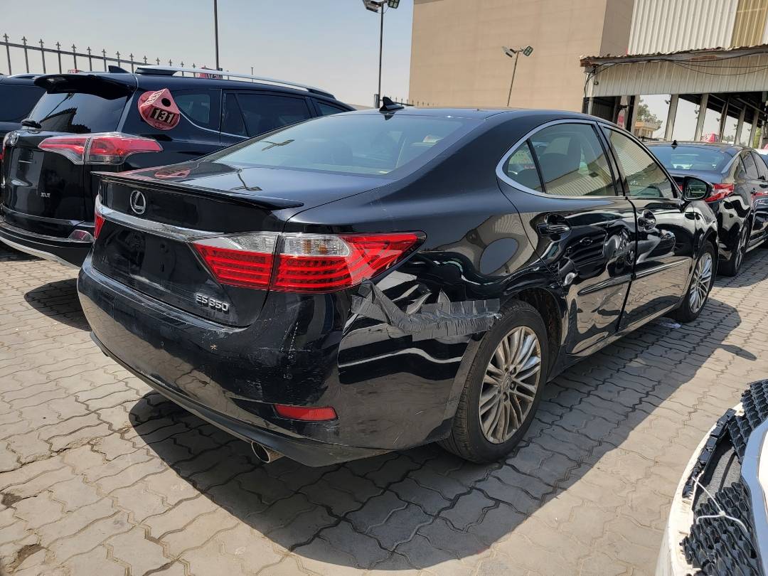2014 LEXUS ES 350 — 113370 Miles — Lot 2145982 — Main - Marhaba Auctions Used Cars - Image 3