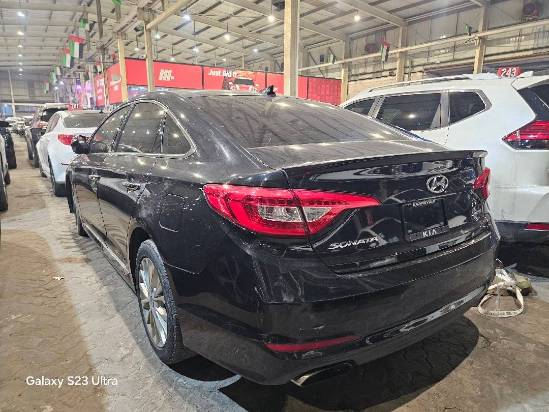 HYUNDAI SONATA