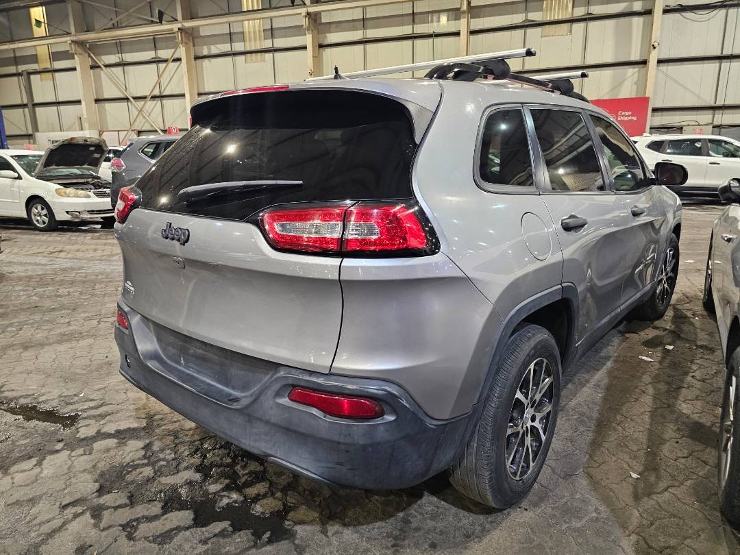 2017 JEEP CHEROKEE — 179311 Miles — Lot AB9HW502950 — Main - Marhaba Auctions Used Cars - Image 3