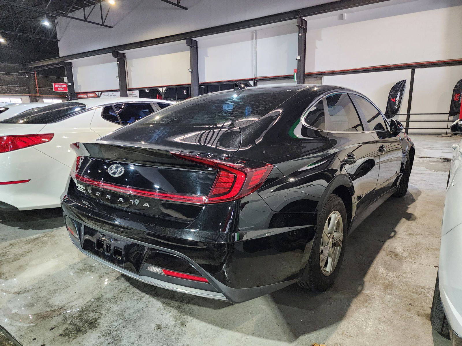 2022 HYUNDAI SONATA — 68366 Miles — Lot 84738994 — Main - Marhaba Auctions Used Cars - Image 4