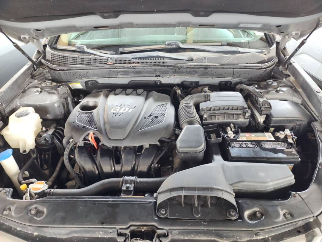2012 HYUNDAI SONATA — 171111 Miles — Lot 45413954 — Souq - Marhaba Auctions Used Cars - Image 13