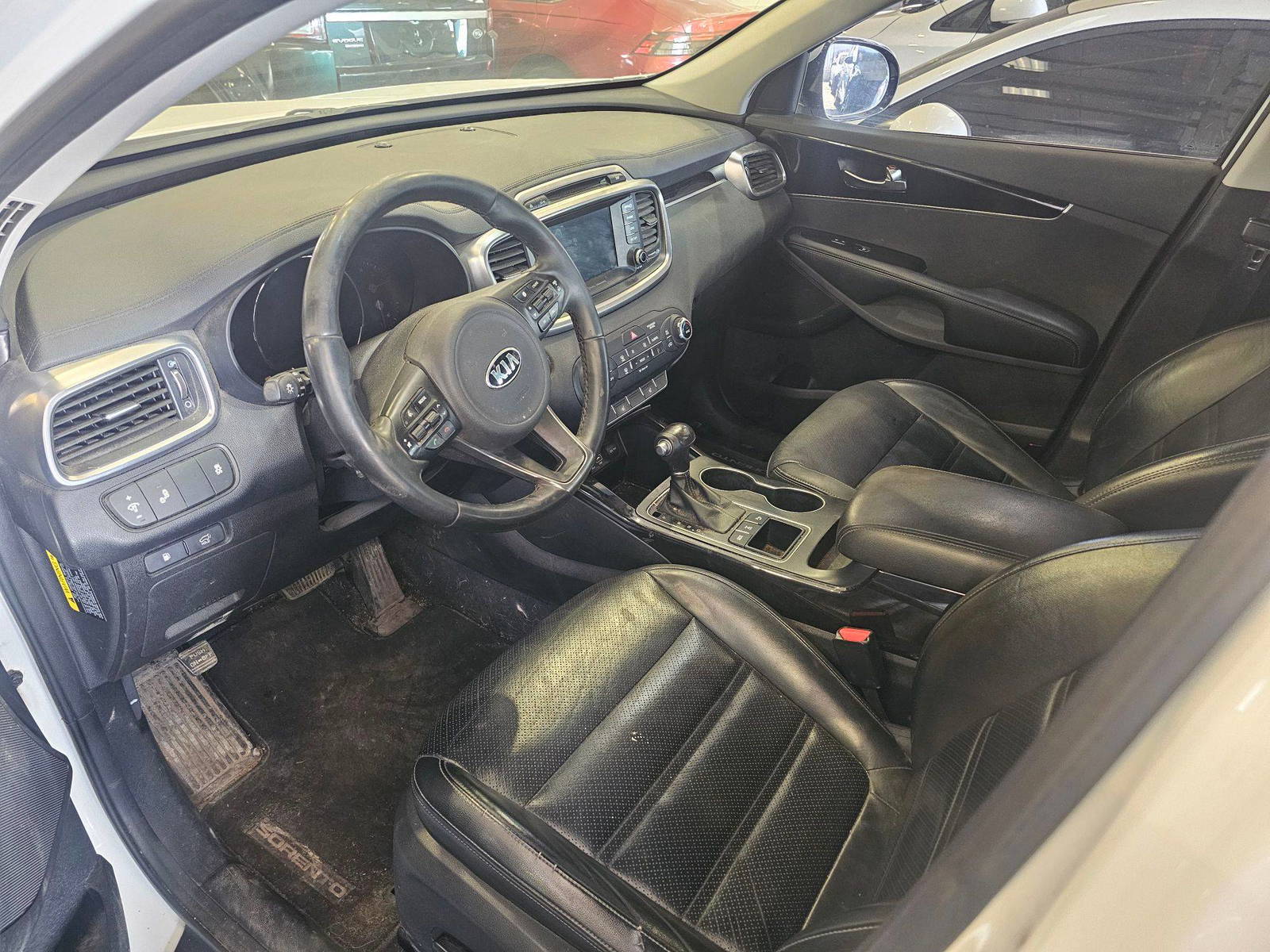 KIA SORENTO 2018 - Marhaba Auction Used Cars - Image 8