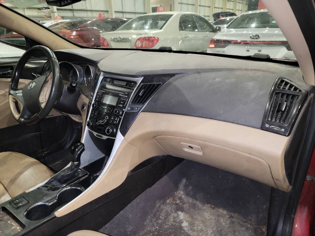 2013 HYUNDAI SONATA — 190176 Miles — Lot 38266817 - Marhaba Auctions Used Cars - Image 4