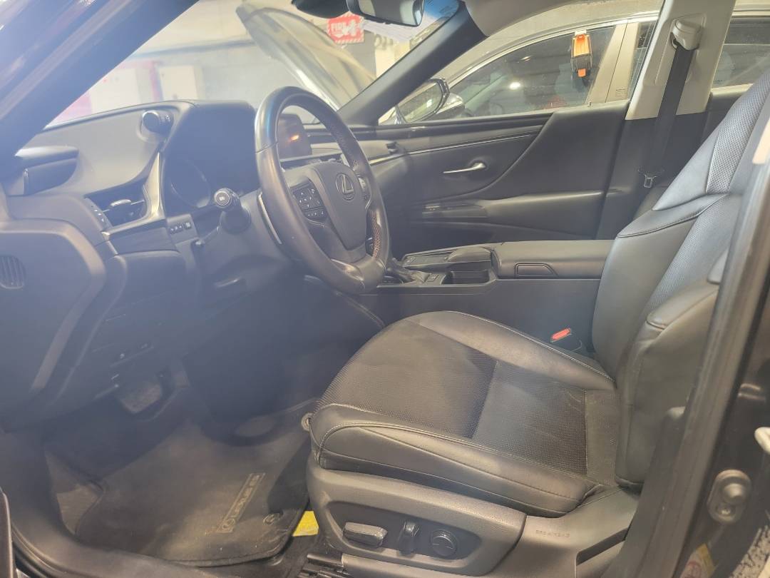 2019 LEXUS ES 350 — 76435 Miles — Lot 039904 — Main - Marhaba Auctions Used Cars - Image 8