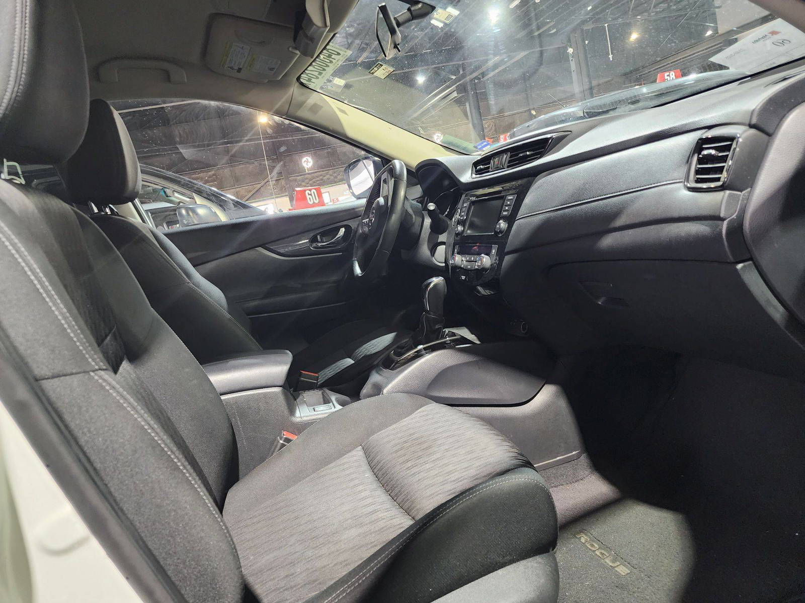 2018 NISSAN ROGUE — 131340 Miles — Lot 1JP579733 — Al Quoz - Marhaba Auctions Used Cars - Image 11
