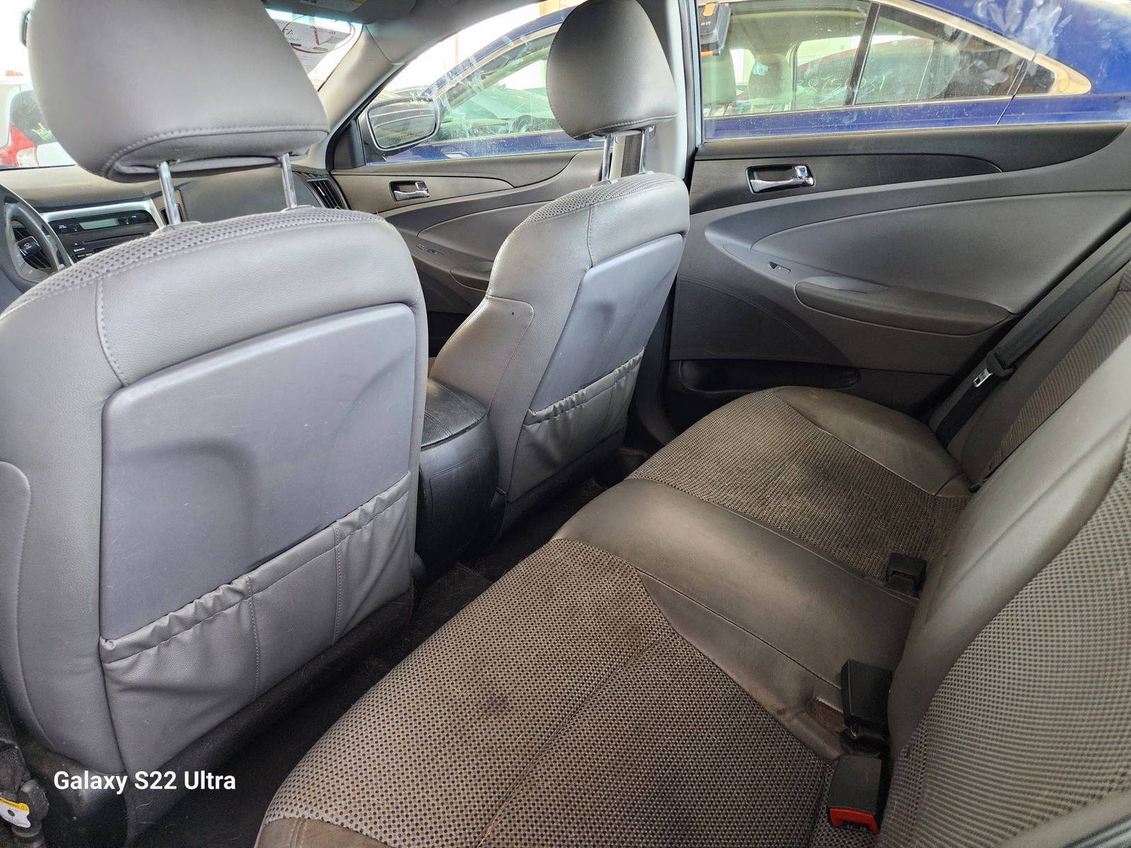 2012 HYUNDAI SONATA — 166345 Miles — Lot 74690953 - Marhaba Auctions Used Cars - Image 5