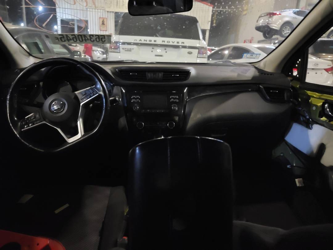 NISSAN ROGUE SPORTS 2017 - Marhaba Auction Used Cars - Image 8