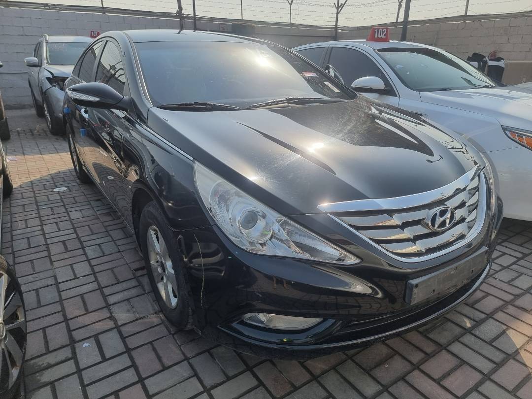 2011 HYUNDAI SONATA — 162541 KM — Lot 245441 — Ind. 12 - Marhaba Auctions Used Cars - Image 4