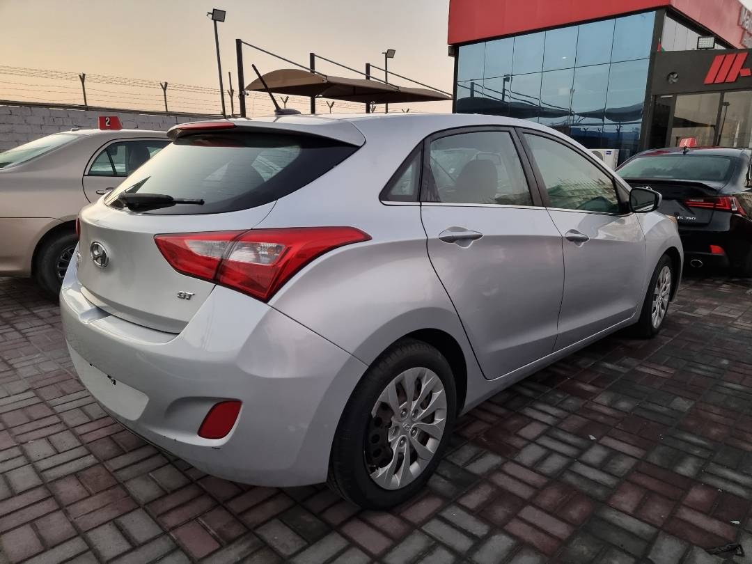 2016 HYUNDAI ELANTRA — 188580 Miles — Lot 0GU263076 — Ind. 12 - Marhaba Auctions Used Cars - Image 4