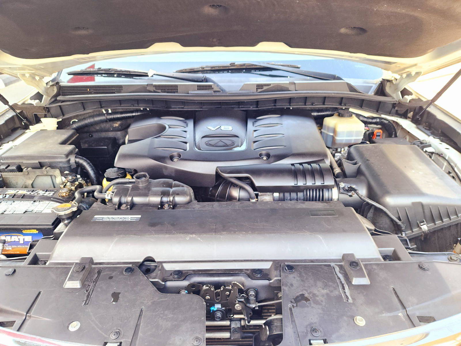 2013 INFINITI QX56 — 195130 Miles — Lot NE4D9060802 — Souq - Marhaba Auctions Used Cars - Image 11