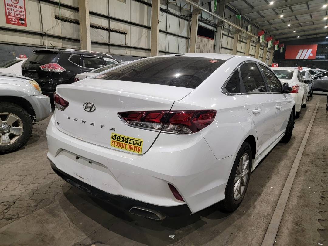 2018 HYUNDAI SONATA — 114715 Miles — Lot AF4JH640498 — Main - Marhaba Auctions Used Cars - Image 3