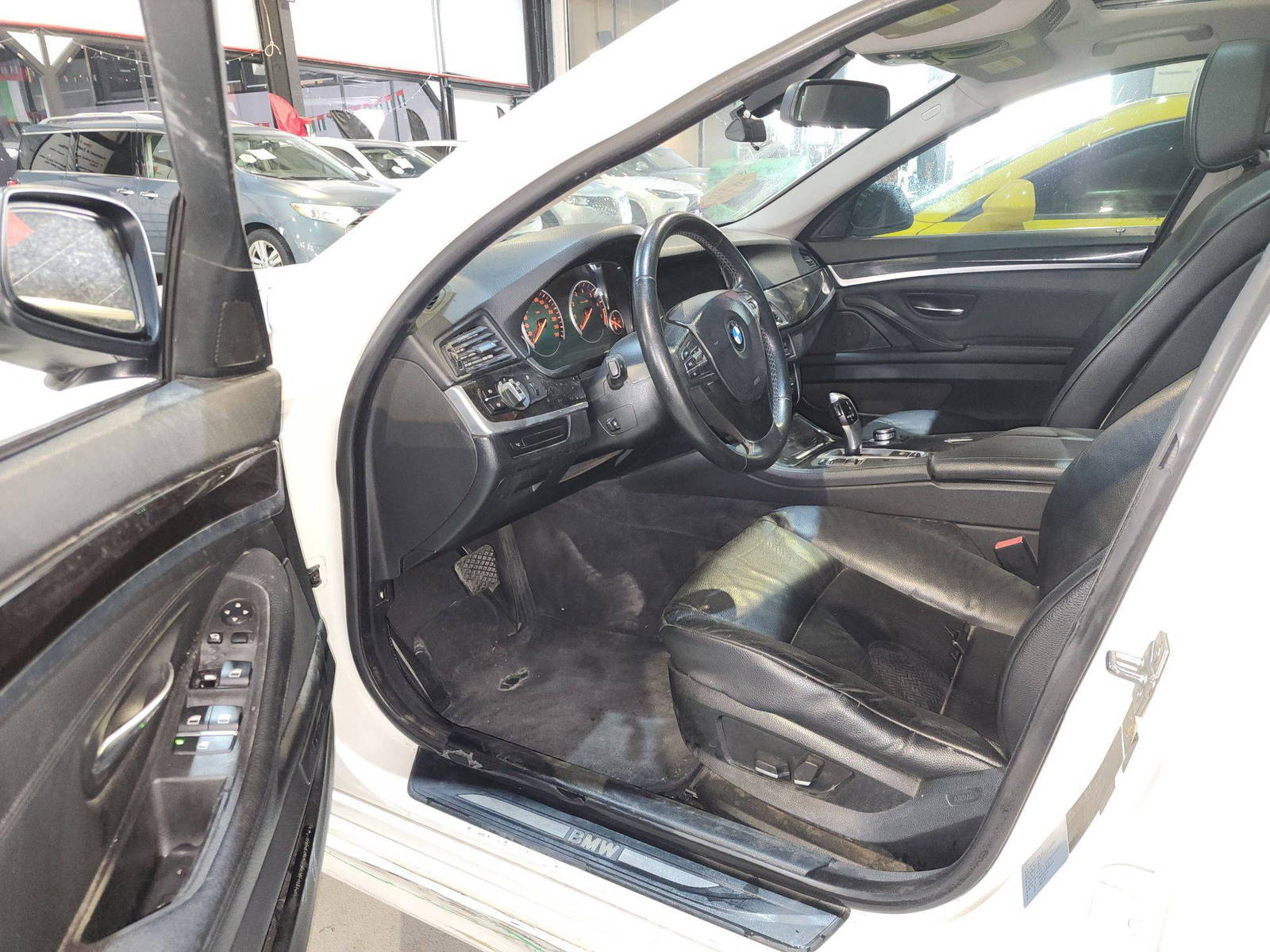 BMW 528i 2012 - Marhaba Auction Used Cars - Image 11