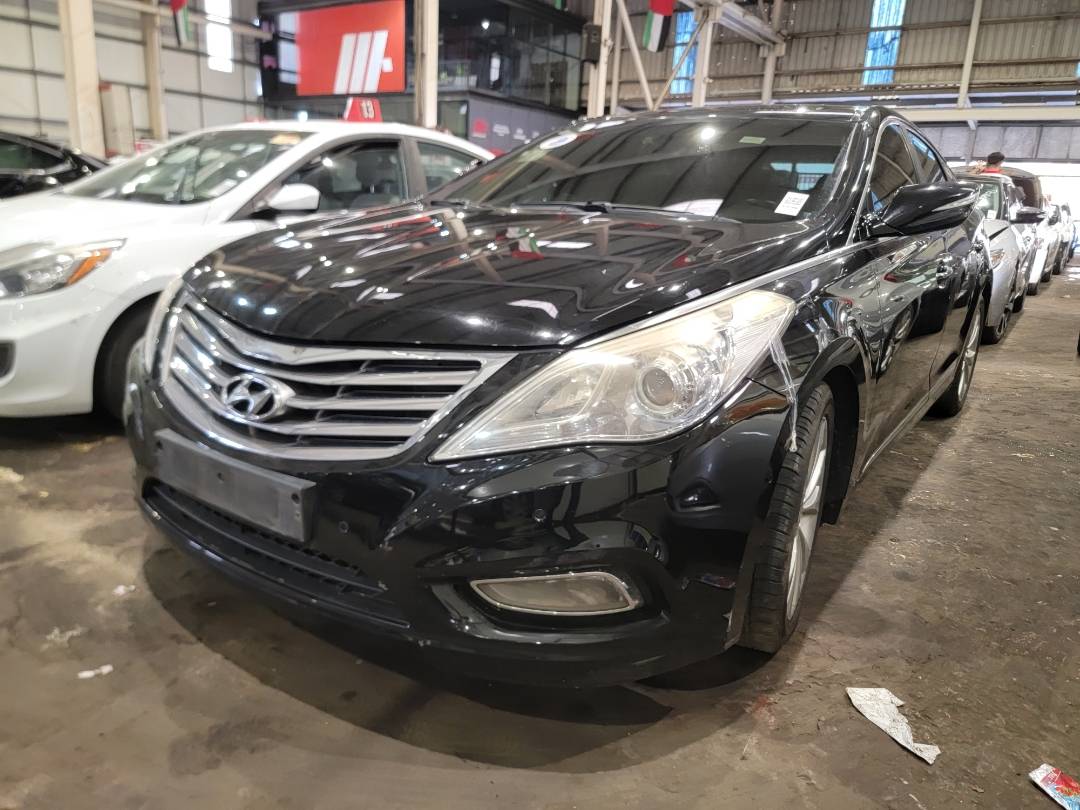 2012 HYUNDAI GRANDEUR — 180204 KM — Lot 147890 — Main - Marhaba Auctions Used Cars - Image 5