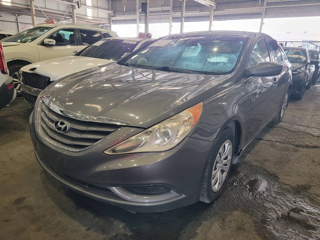2011 HYUNDAI SONATA — 141587 Miles — Lot 169364 — Main - Marhaba Auctions Used Cars - Image 4