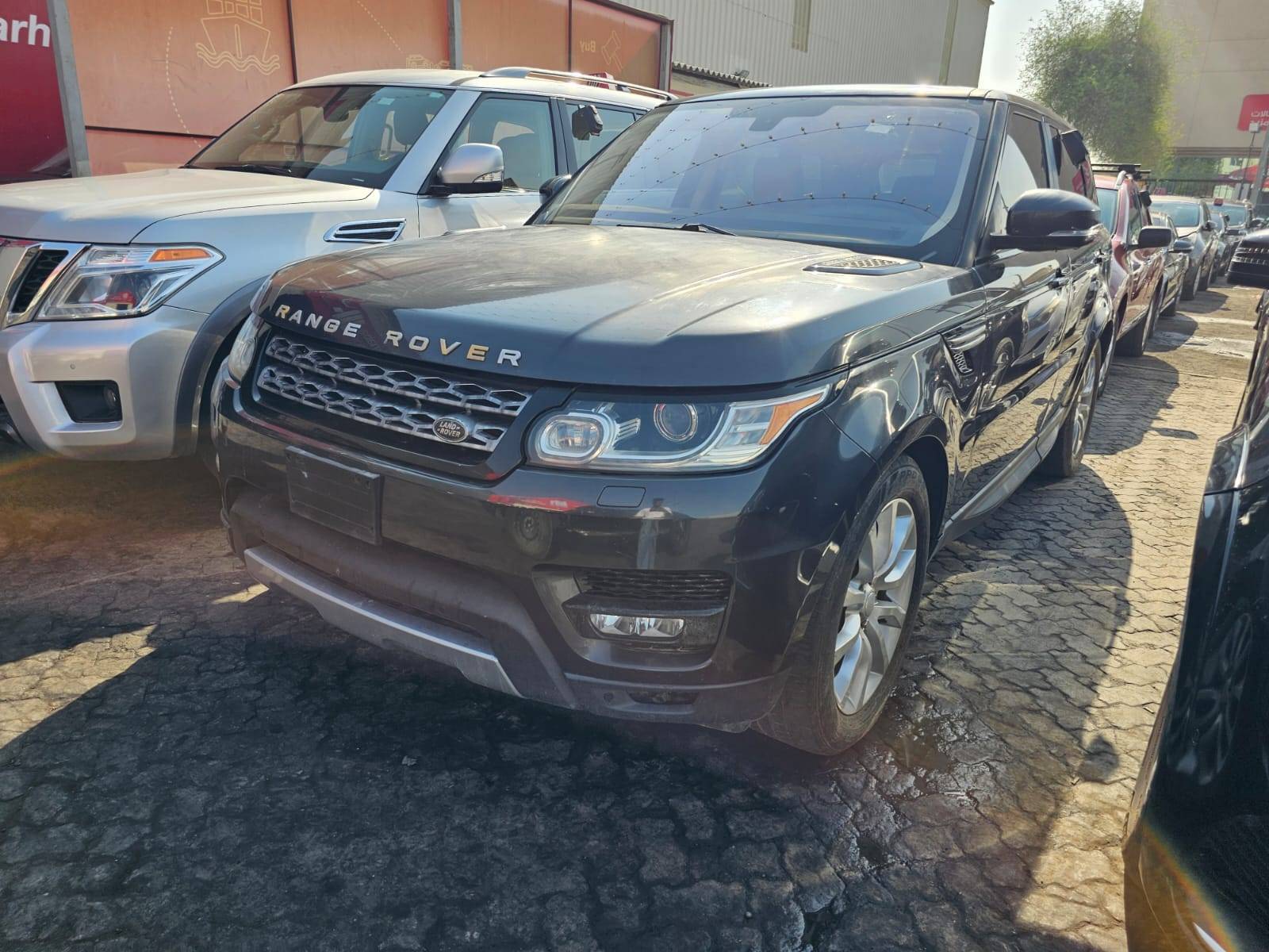 2016 LAND ROVER RANGE ROVER HSE — 134572 Miles — Lot A657703 — Main - Marhaba Auctions Used Cars - Image 3