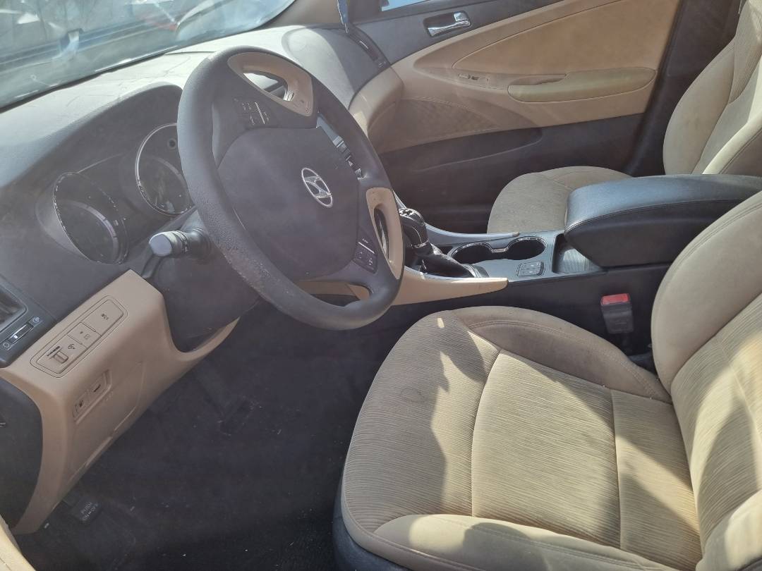 2014 HYUNDAI SONATA — 140994 Miles — Lot 125487 — Ind. 12 - Marhaba Auctions Used Cars - Image 6