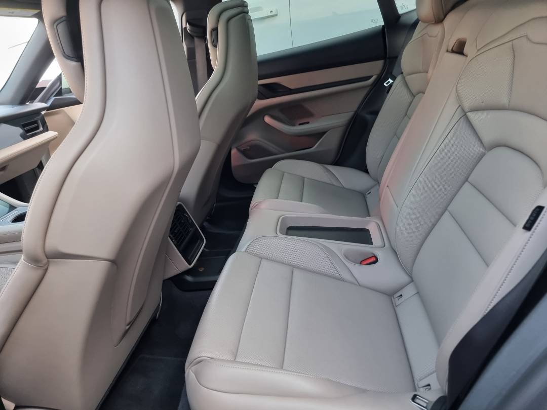 PORSCHE TAYCAN 2021 - Marhaba Auction Used Cars - Image 10