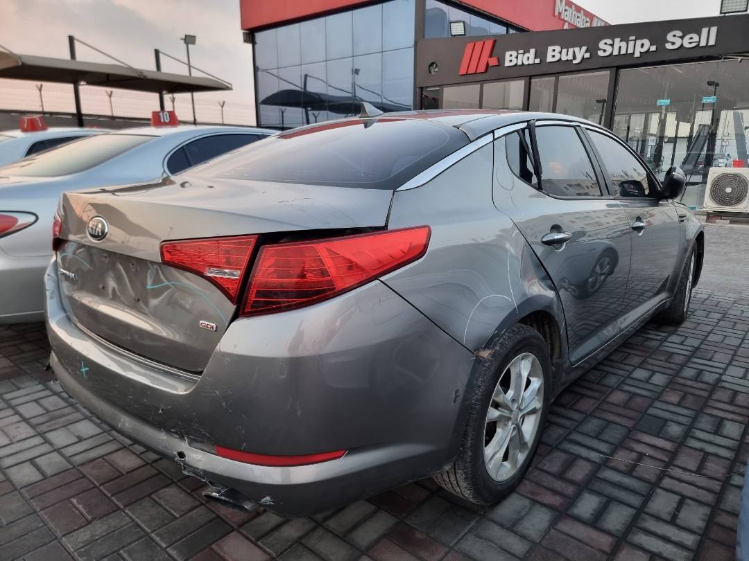2013 KIA OPTIMA — 211102 Miles — Lot 215487 — Main - Marhaba Auctions Used Cars - Image 4