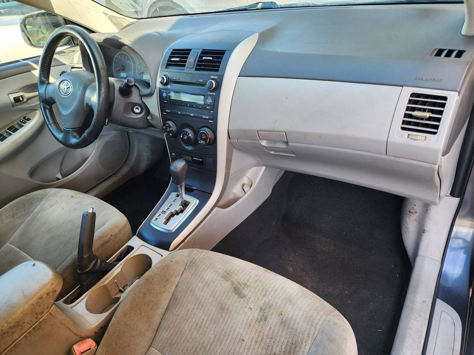 2010 TOYOTA COROLLA — 157248 Miles — Lot 74221223 - Marhaba Auctions Used Cars - Image 4