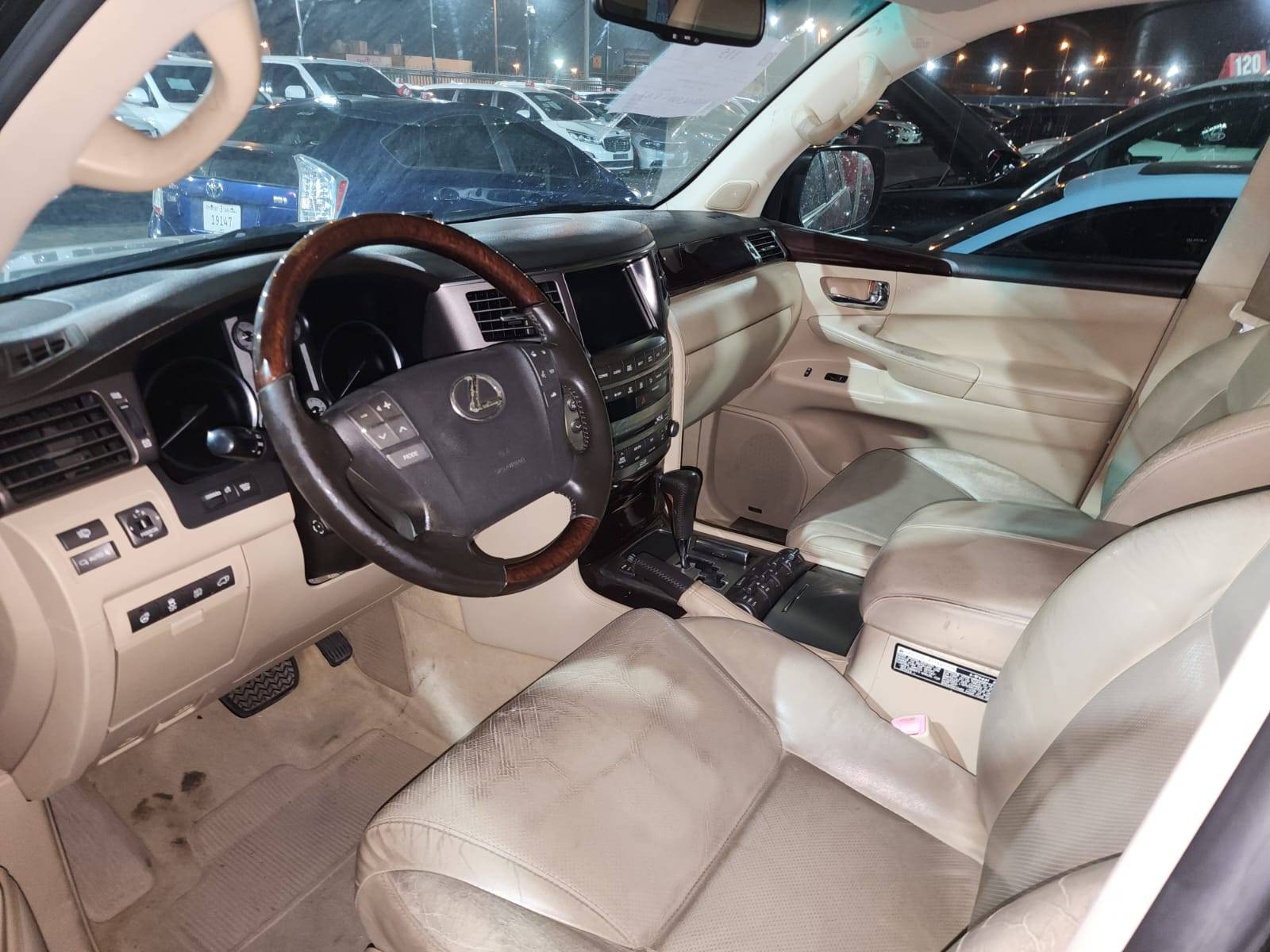 2011 LEXUS LX 570 — 240318 Miles — Lot 4081312 — Main - Marhaba Auctions Used Cars - Image 12