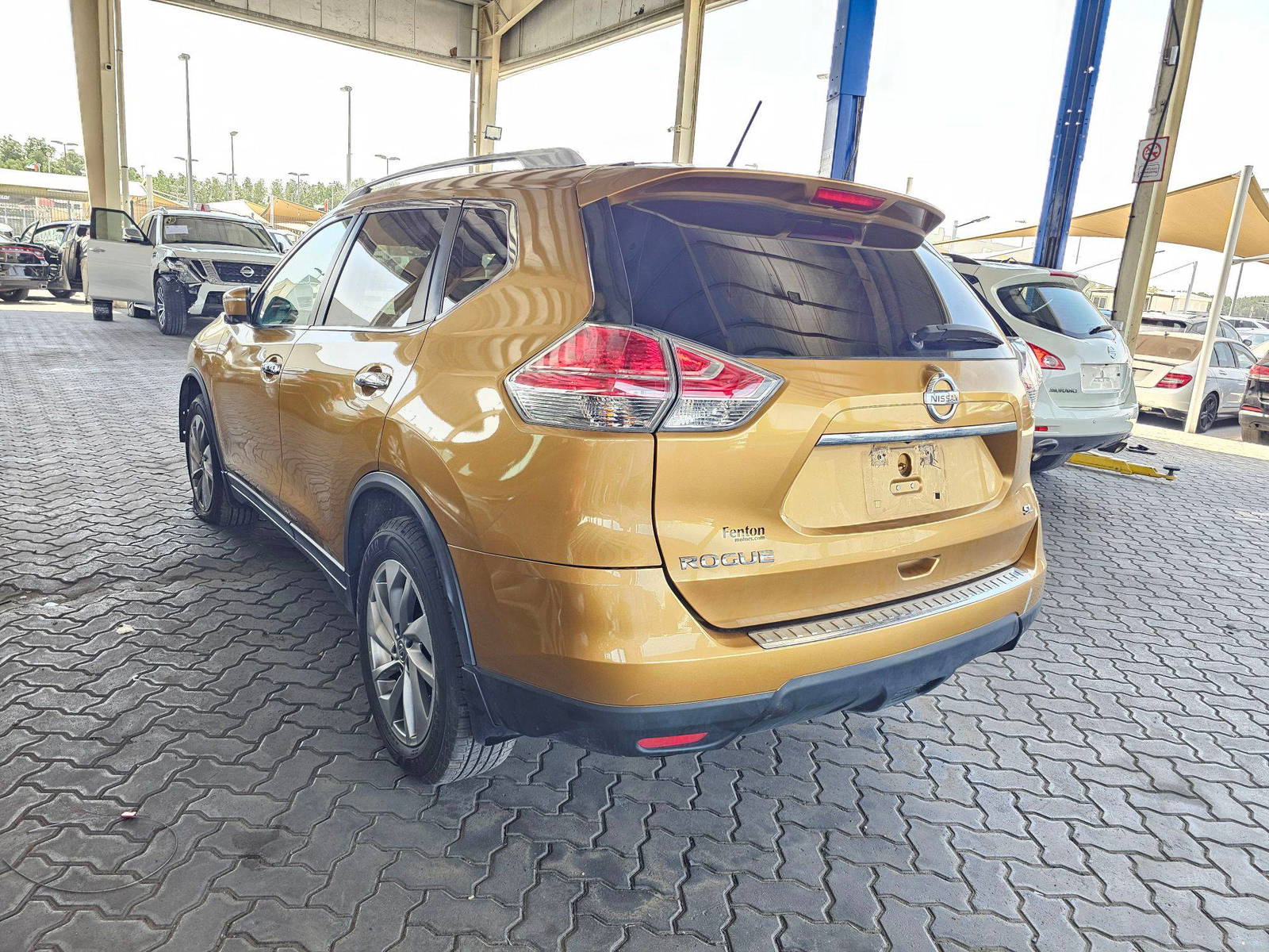 NISSAN ROGUE 2015 - Marhaba Auction Used Cars - Image 5
